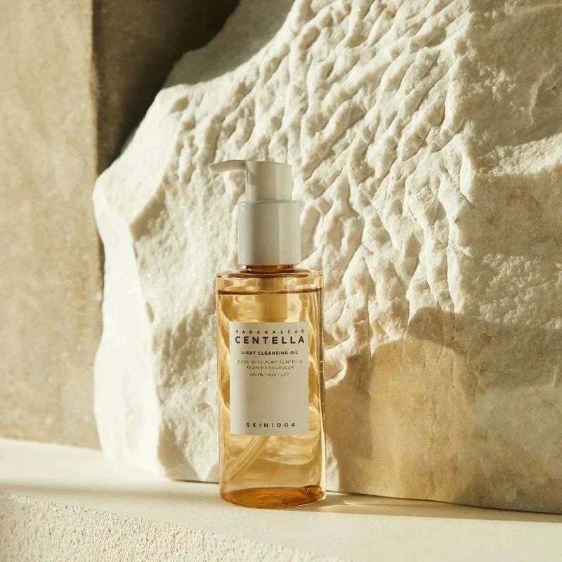 SKIN1004 Madagascar Centella Light Cleansing Oil 200 ml